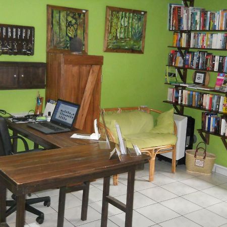 생조세프 Gandalf Safari Camp B&B 외부 사진